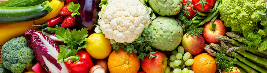 Fruits and veggies displayed horizontally